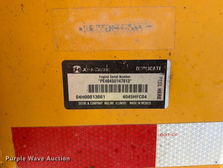 image for item YA3972 2022 Vermeer TR626 trommel screen