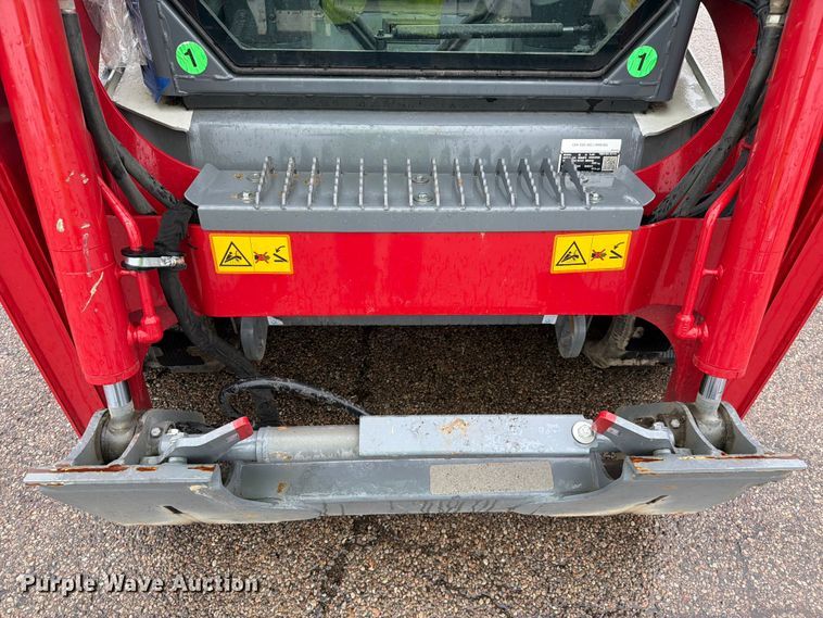 image for item YA4013 2024 Takeuchi TL6R tracked skid steer loader