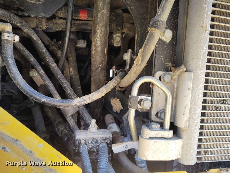 image for item YA4046 2024 John Deere 335 P-Tier tracked skid steer loader