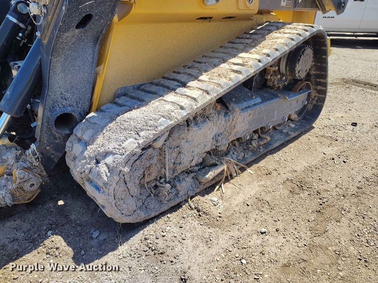 image for item YA4046 2024 John Deere 335 P-Tier tracked skid steer loader
