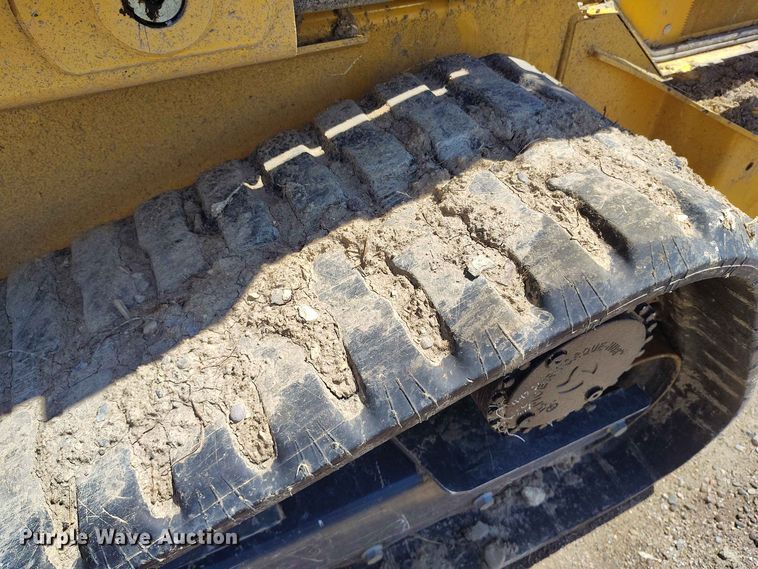 image for item YA4046 2024 John Deere 335 P-Tier tracked skid steer loader