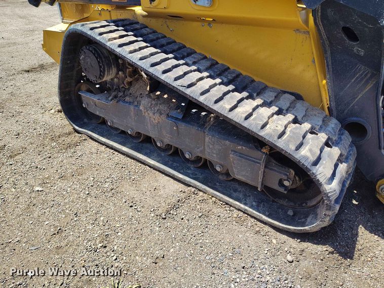 image for item YA4046 2024 John Deere 335 P-Tier tracked skid steer loader