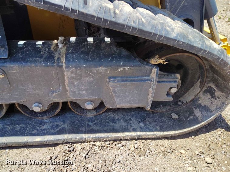 image for item YA4046 2024 John Deere 335 P-Tier tracked skid steer loader