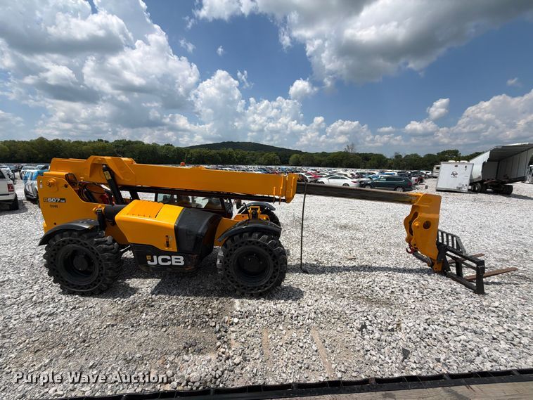 image for item YA4099 2022 JCB 507.42F telehandler