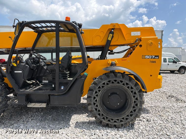 image for item YA4099 2022 JCB 507.42F telehandler
