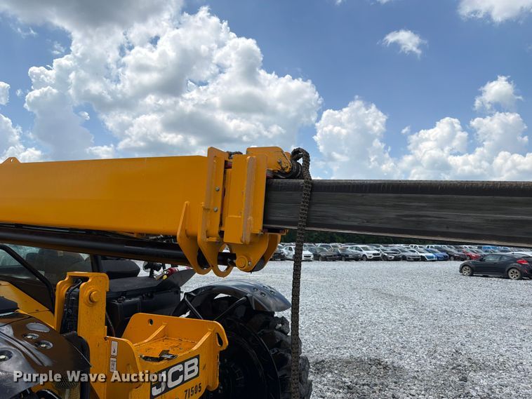 image for item YA4099 2022 JCB 507.42F telehandler