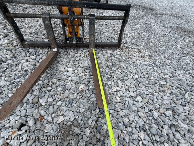 image for item YA4099 2022 JCB 507.42F telehandler