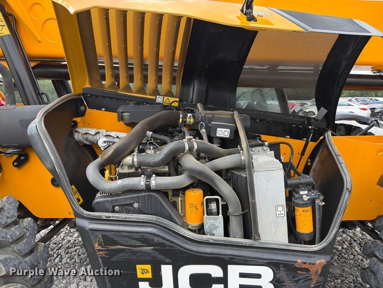 image for item YA4099 2022 JCB 507.42F telehandler