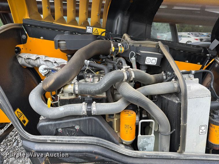 image for item YA4099 2022 JCB 507.42F telehandler