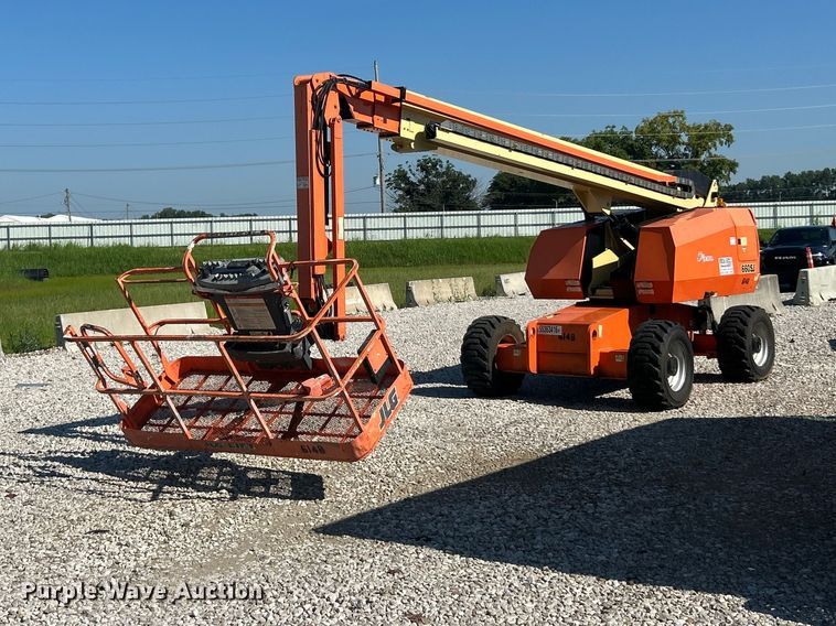 2008 JLG 660SJ boom lift