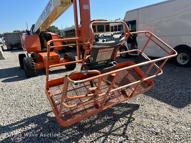 image for item YA4100 2008 JLG 660SJ boom lift