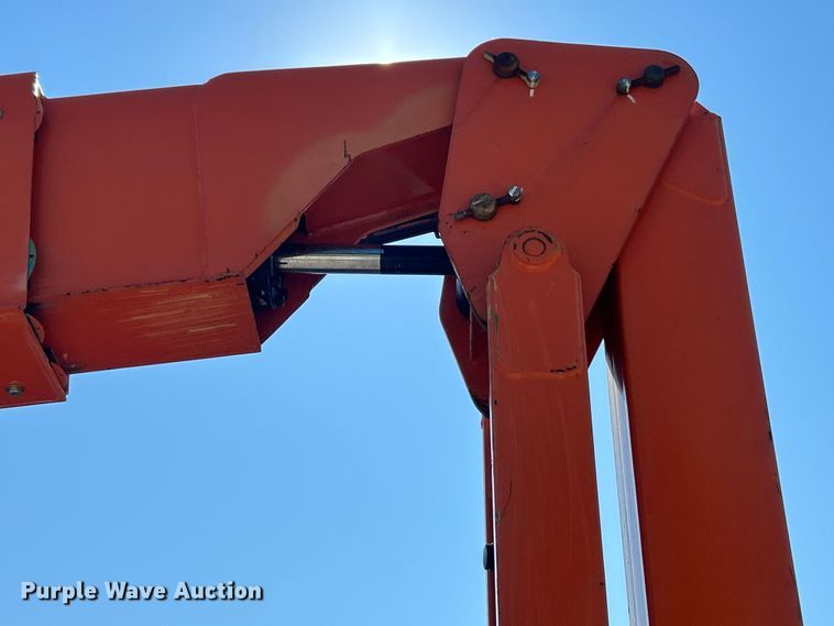 image for item YA4100 2008 JLG 660SJ boom lift