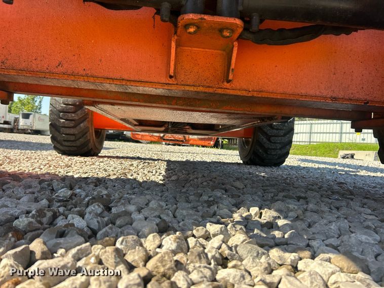 image for item YA4100 2008 JLG 660SJ boom lift