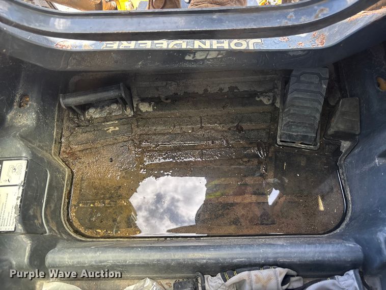 image for item YA4123 2024 John Deere 331G tracked skid steer loader