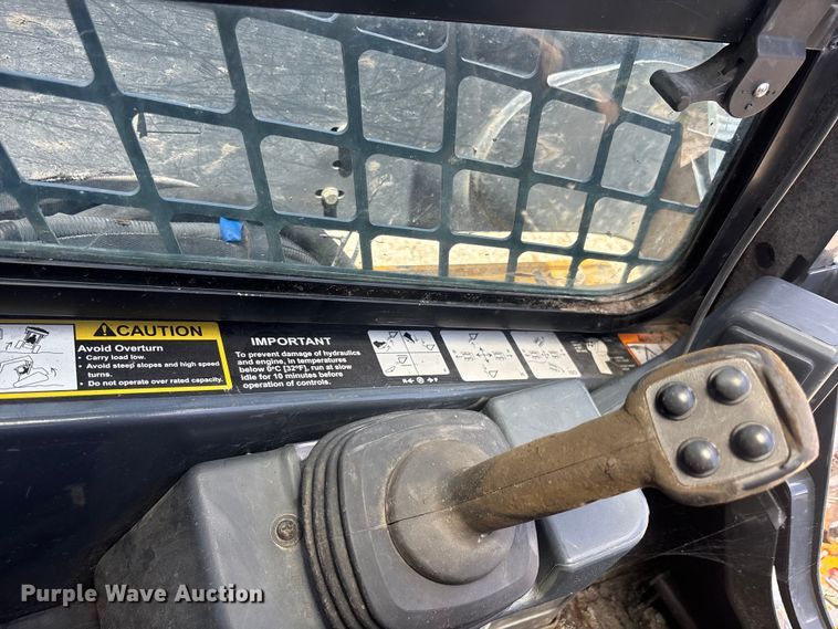 image for item YA4123 2024 John Deere 331G tracked skid steer loader