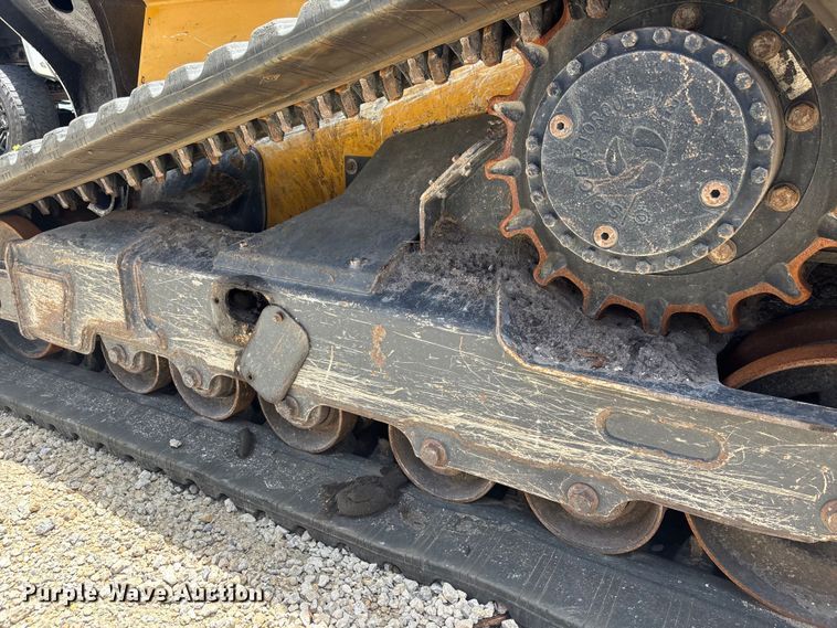 image for item YA4123 2024 John Deere 331G tracked skid steer loader