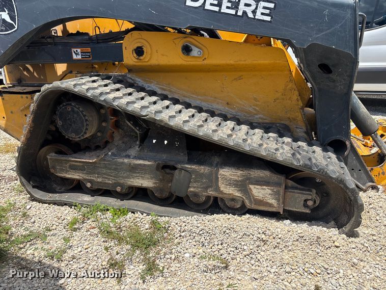 image for item YA4123 2024 John Deere 331G tracked skid steer loader