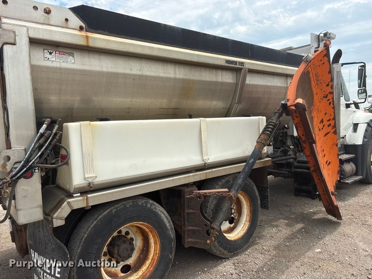 image for item DO5274 2013 International Workstar 7600 dump truck