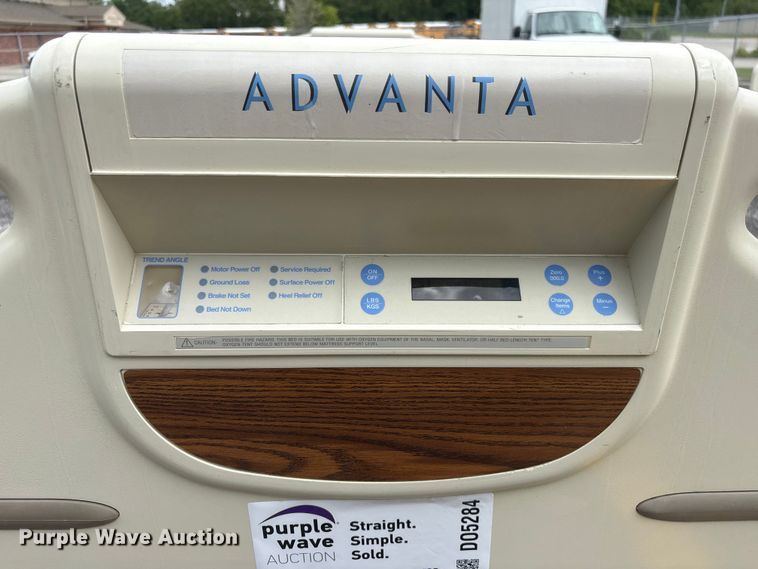 image for item DO5284 Hill-Rom Advanta P1600 hospital bed