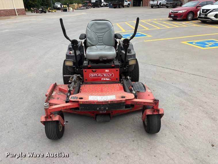 image for item DO5289 Gravely 260Z ZTR lawn mower
