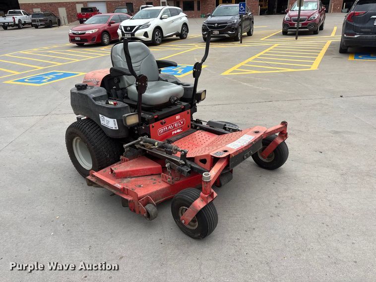 image for item DO5289 Gravely 260Z ZTR lawn mower