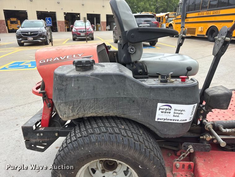 image for item DO5289 Gravely 260Z ZTR lawn mower