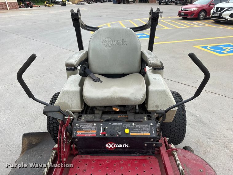 image for item DO5290 ExMark Lazer Z ZTR lawn mower