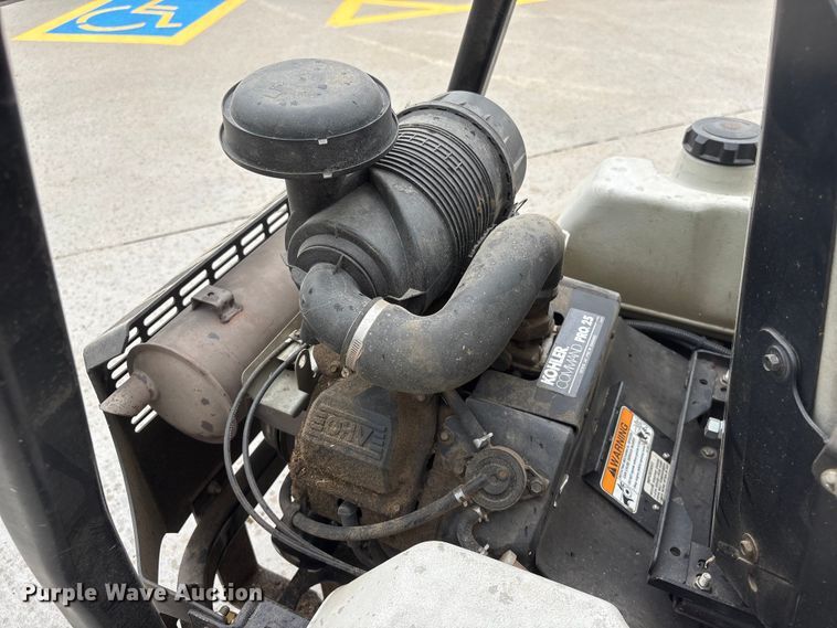 image for item DO5290 ExMark Lazer Z ZTR lawn mower