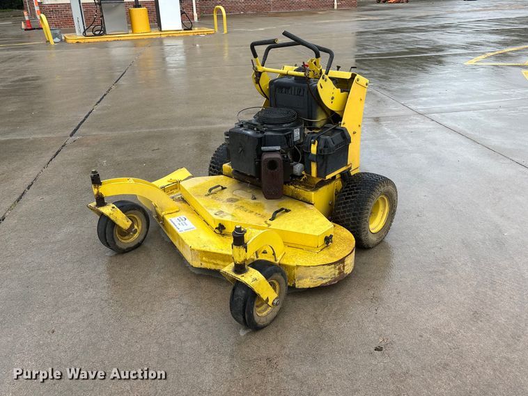 image for item DO5293 Great Dane GDWM52 ZTR lawn mower