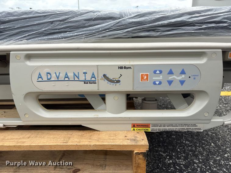 image for item DO5296 Hill-Rom Advanta P1600 Hospital bed