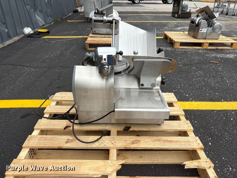 image for item DO5299 Globe 4850 meat slicer