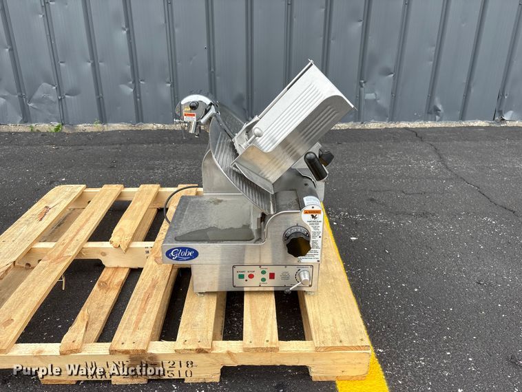 image for item DO5299 Globe 4850 meat slicer
