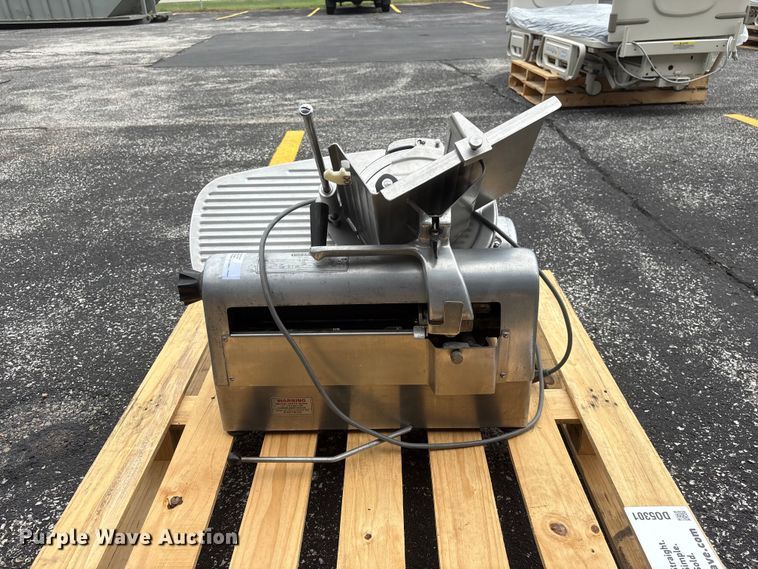 image for item DO5301 Hobart 1725 meat slicer