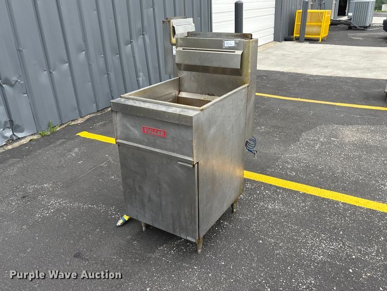 image for item DO5302 Vulcan 1GR65 fryer
