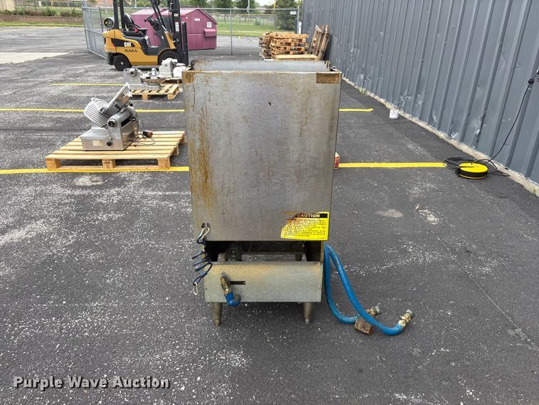 image for item DO5302 Vulcan 1GR65 fryer