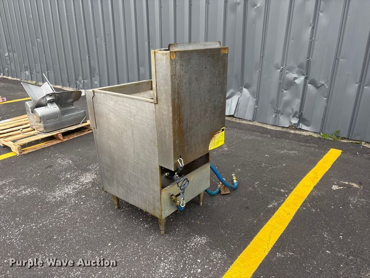 image for item DO5302 Vulcan 1GR65 fryer