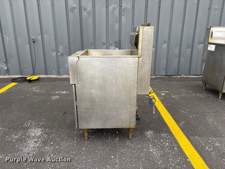 image for item DO5302 Vulcan 1GR65 fryer