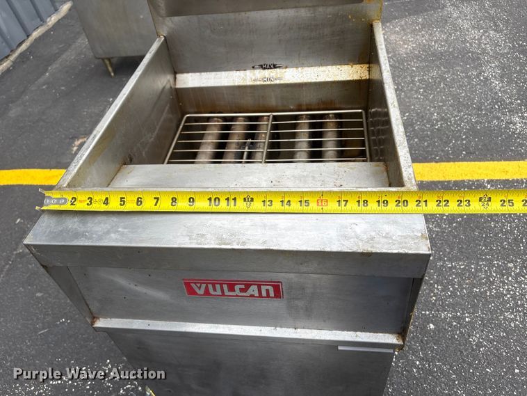 image for item DO5302 Vulcan 1GR65 fryer
