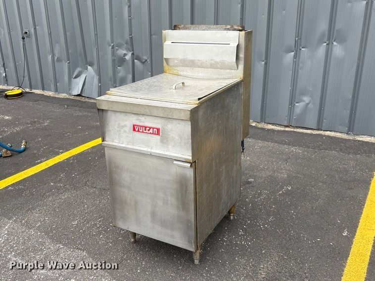image for item DO5303 Vulcan 1GR65 fryer