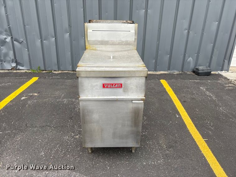 image for item DO5303 Vulcan 1GR65 fryer