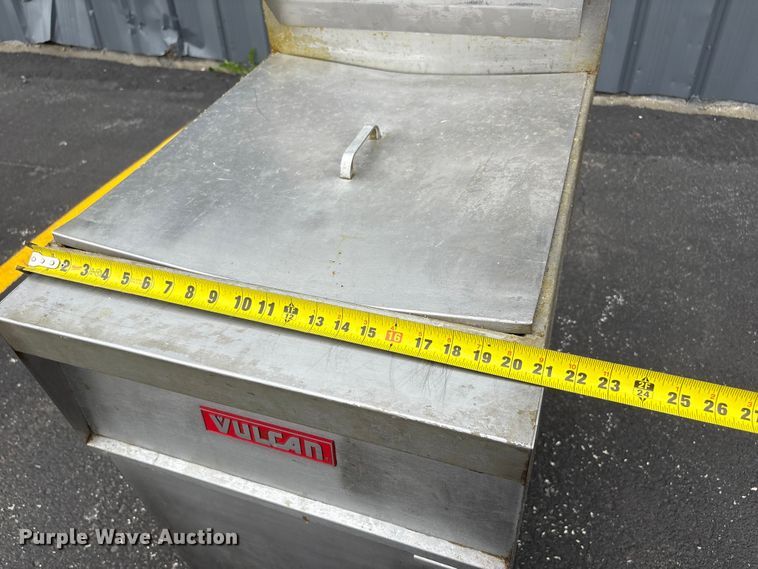 image for item DO5303 Vulcan 1GR65 fryer