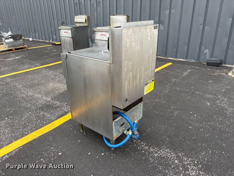 image for item DO5304 Vulcan 1GR65 fryer