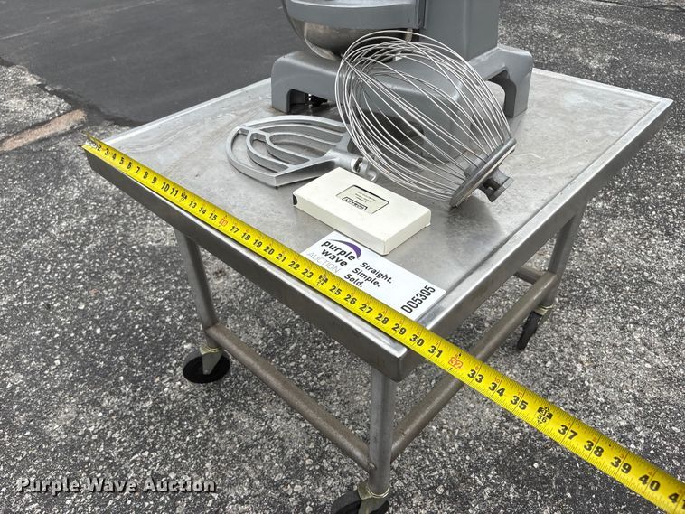 image for item DO5305 Hobart A200T mixer