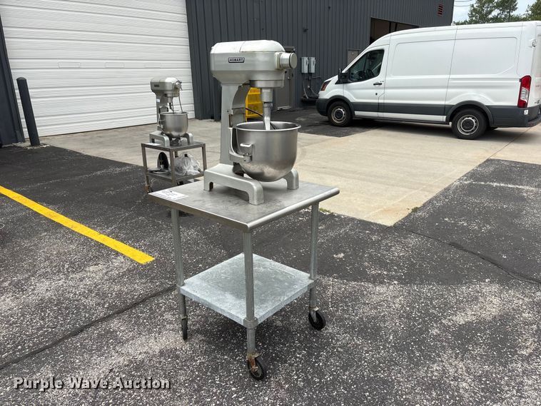 image for item DO5306 Hobart A 200 mixer
