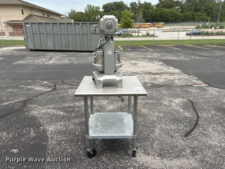 image for item DO5306 Hobart A 200 mixer