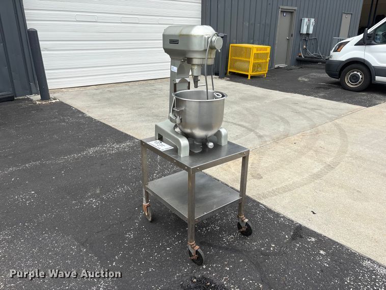 image for item DO5307 Hobart A 200T mixer