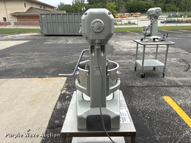 image for item DO5307 Hobart A 200T mixer