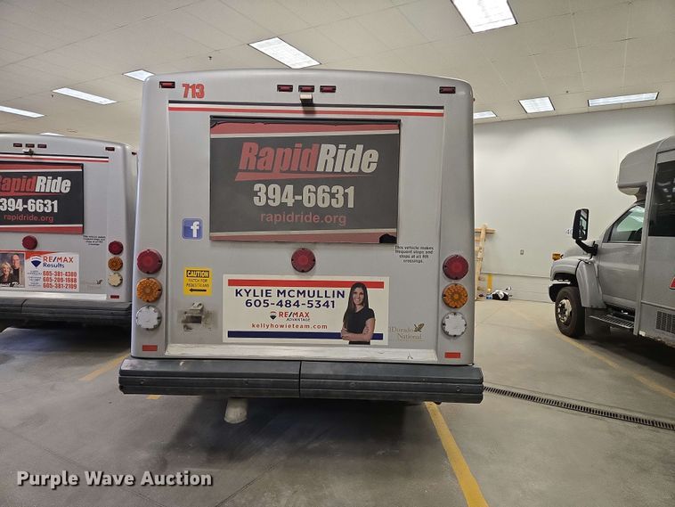 image for item DP8998 2014 IC Eldorado shuttle bus