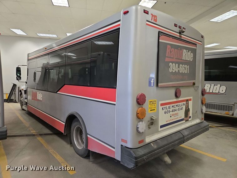 image for item DP8998 2014 IC Eldorado shuttle bus
