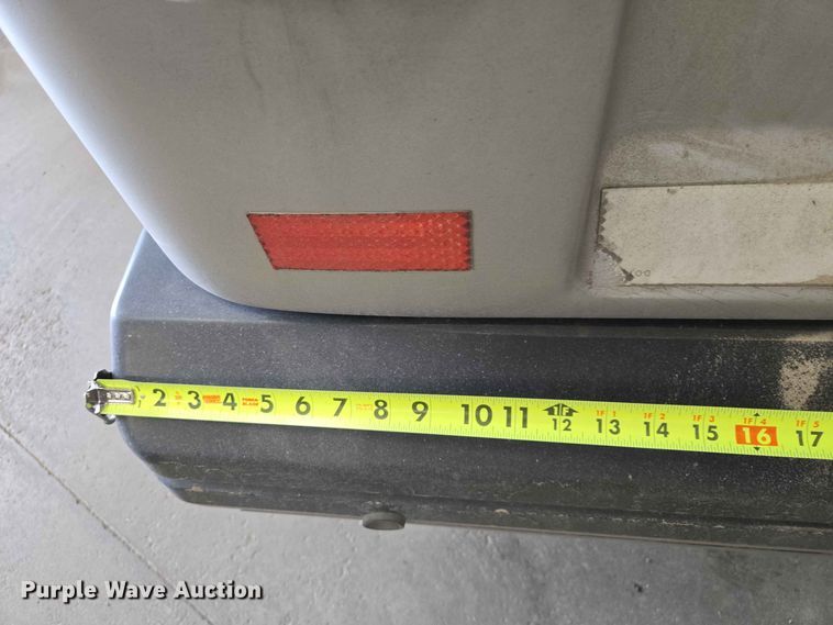image for item DP8998 2014 IC Eldorado shuttle bus